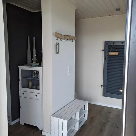 Haus Auf Der Schlei Schleswig